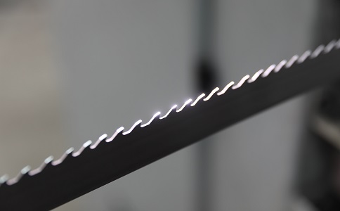 河北双金属带锯条产生切削噪音的原因具体有哪些？
